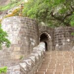 800px-Shivneri_20181113202855_20181113203139